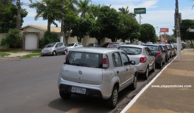 Agosto é o mês de veículos com placas final 5 e 6