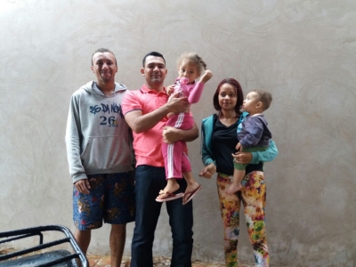 Solidariedade na internet ajuda servente de pedreiro que perdeu salário em assalto