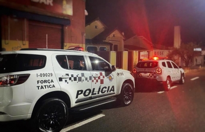 Adolescentes são apreendidos após roubo em praça na zona Oeste