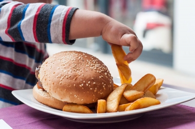 Em dia de conscientização, médicos alertam sobre obesidade infantil