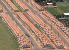 Prefeitura anuncia construção de 1.300 casas