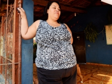 Mulher barrada por obesidade                  consegue cargo pela Justiça