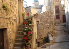 Povoar cidade: casas a 3 reais são vendidas na Itália