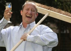 Gari ganha R$ 17,5 mi                              na loteria e vai trabalhar no dia seguinte