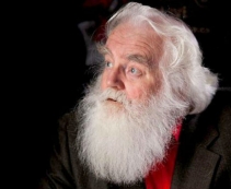 Papai Noel da Coca Cola morre aos 86 anos na Inglaterra