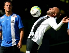 Filho de Pelé é condenado         a 33 anos de prisão por tráfico