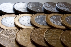 COMÉRCIO: falta de moedas torna-se um problema