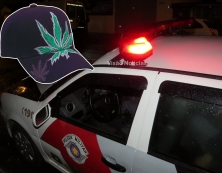 Jovens apreendidos com cocaína                  e maconha