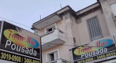 Mulher evita estupro da filha ao trancar marido no quarto