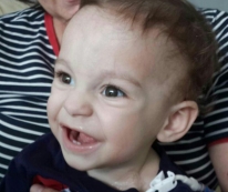 Pedrinho se alimenta pela primeira vez