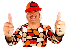 Tiririca diz que circo é mais organizado que Câmara