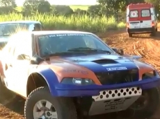 Fotógrafa morre atropelada     durante rali em Barretos