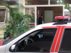  Mulher é roubada pelo ex                       - marido