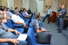 Prefeitura e Polícia Militar 