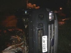 Chuva: mulher é arrastada                         por correnteza durante temporal em Ourinhos