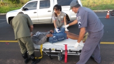 Motociclista fica ferido                   em acidente na rodovia Cmte. João Ribeiro de Barros