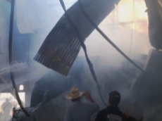 Incêndio em silo destrói                 toneladas de grãos