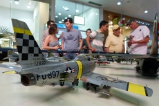 EXPOSIÇÃO DE PLASTIMODELISMO reúne profissionais da área no Marília Shopping