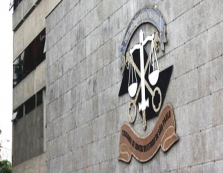 Comece o ano trabalhando                 : TCE-SP tem 31 vagas