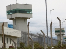 PM encontra droga                             com visitantes de detentos