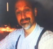 Cão detecta sangue de homem                  morto em quarto de prostituta