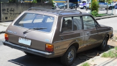 Carro furtado é localizado