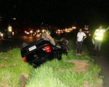 Bêbado provoca acidente                  na rodovia do Contorno